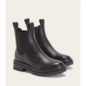 Everlane The Lug Chelsea Boot